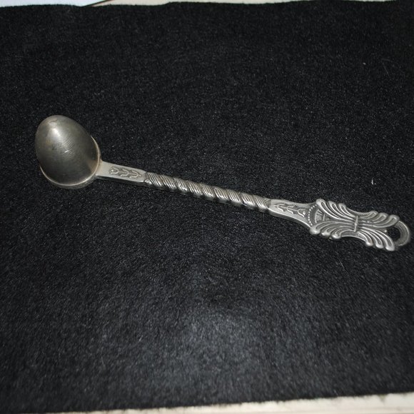 Two Antique or Vintage Kitchen Items - Picture 5 of 8